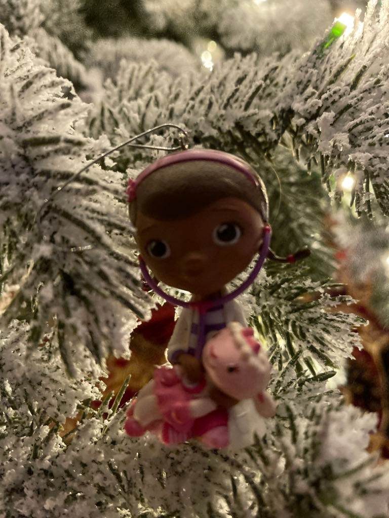 Doc Mcstuffins And Lammy  (Disney) ornament collectible - Main Image 1