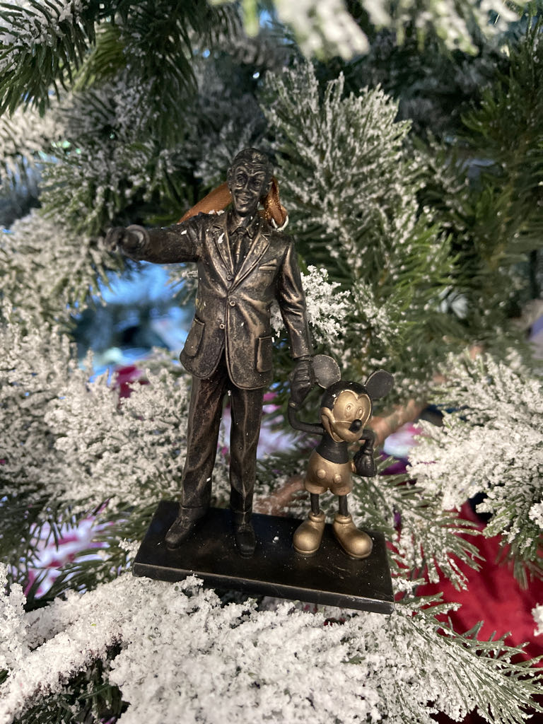 Disney Micket Statue  (Disney parks/attractions) ornament collectible - Main Image 1