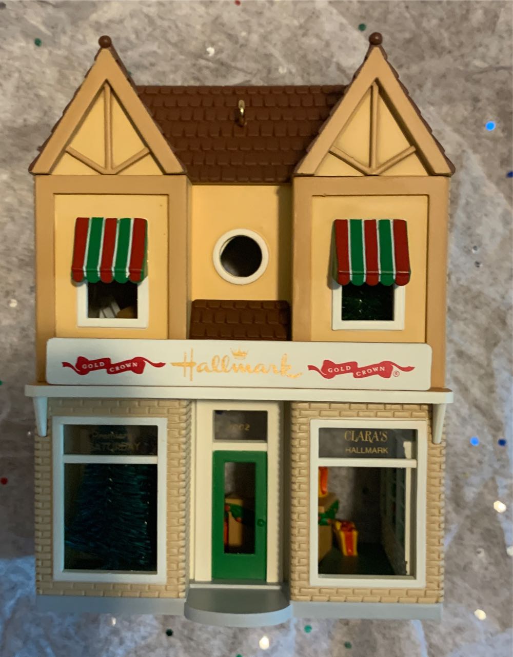Nostalgic Houses & Shops #19: Clara’s Hallmark Store (2002) - Nostalgic Houses & Shops (Nostalgic Houses & Shops) ornament collectible [Barcode 015012723519] - Main Image 3