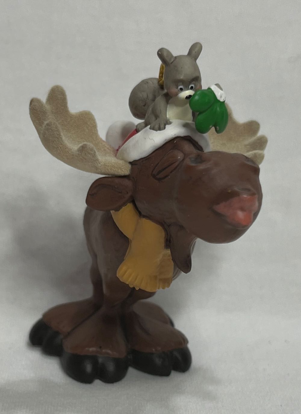 Merry Kiss-Moose  (Moose) ornament collectible - Main Image 3