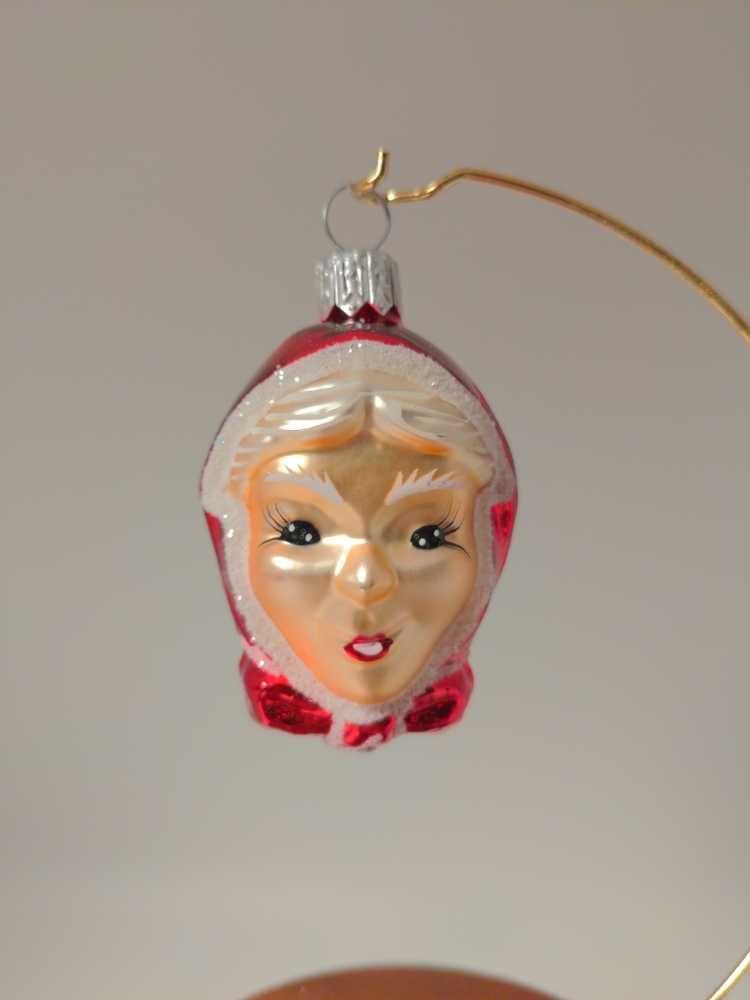 Li’l Mrs. Claus - Hand blown Glass (Sparkling Tree Jewelry) ornament collectible [Barcode 015012585124] - Main Image 3