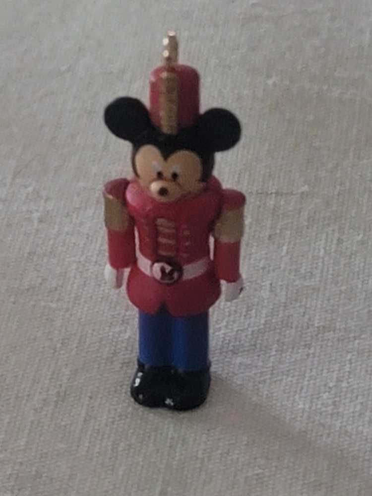 Nutcracker Mickey - Disney (Hallmark Keepsake Miniature) ornament collectible [Barcode 763795404568] - Main Image 4