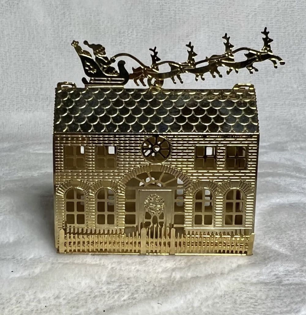 Christmas Eve Visit - House (Magic) ornament collectible - Main Image 3