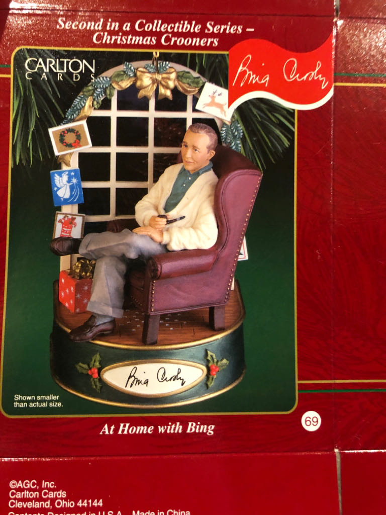 At Home With Bing - Christmas Crooners (Carlton Cards Heirloom Collection) ornament collectible [Barcode 018100615734] - Main Image 1