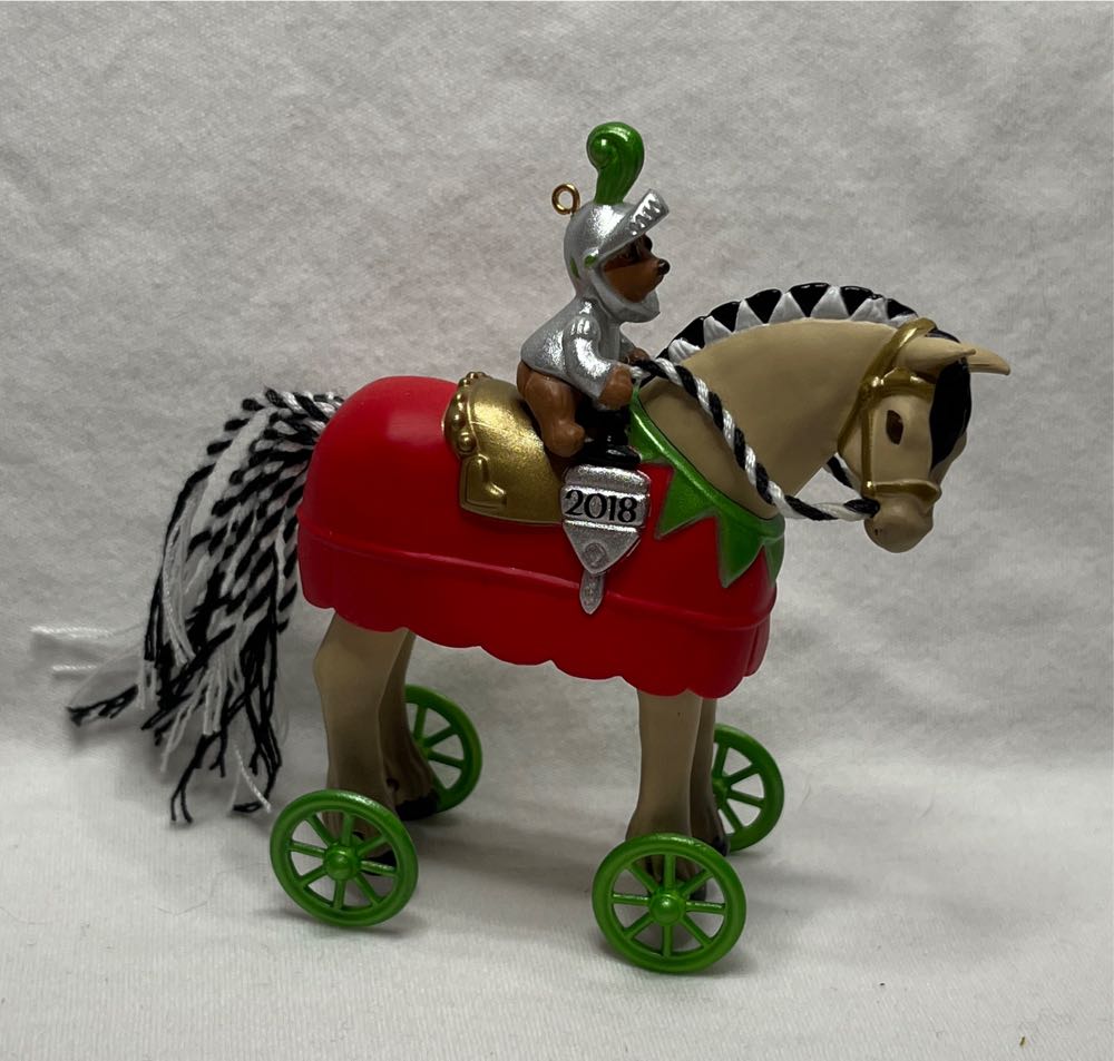 A Pony For Christmas #21 (2018) - A Pony For Christmas (Ponies) ornament collectible [Barcode 763795332342] - Main Image 4