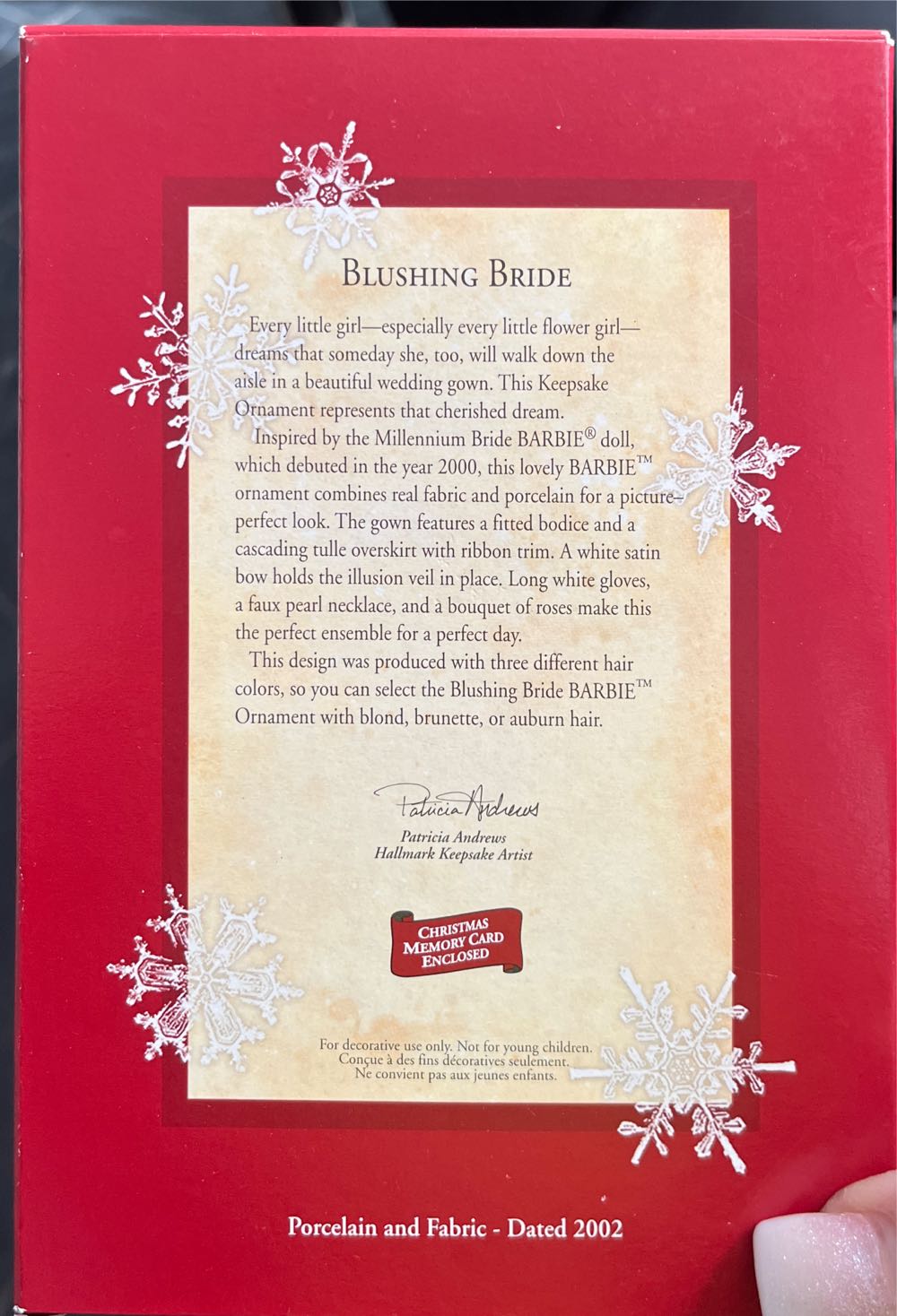 Barbie: Blushing Bride - Barbie (Barbie) ornament collectible [Barcode 015012705829] - Main Image 4