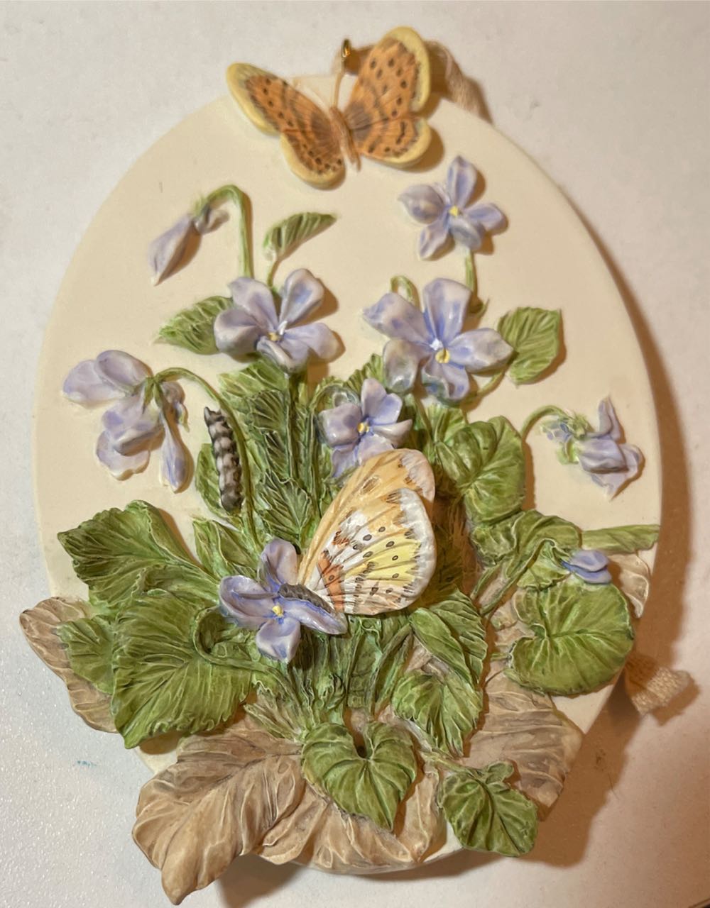 Violets and Butterflies - Nature’s Sketchbook (Marjolein Bastin) ornament collectible [Barcode 015012284300] - Main Image 2