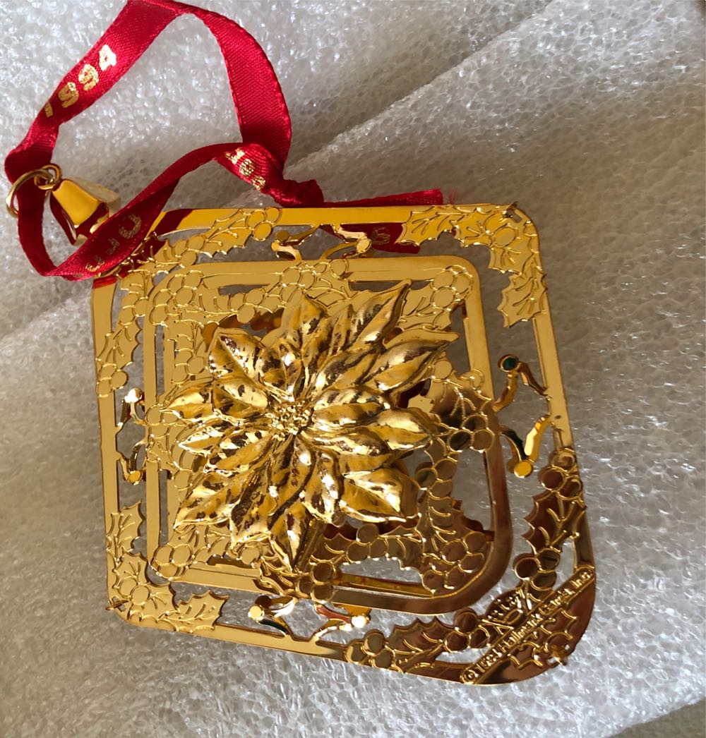 Expo Collection Golden Pointsetta  ornament collectible - Main Image 2