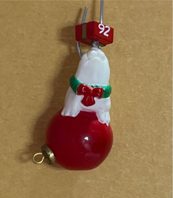 Perfect Balance  ornament collectible [Barcode 070000027635] - Main Image 3