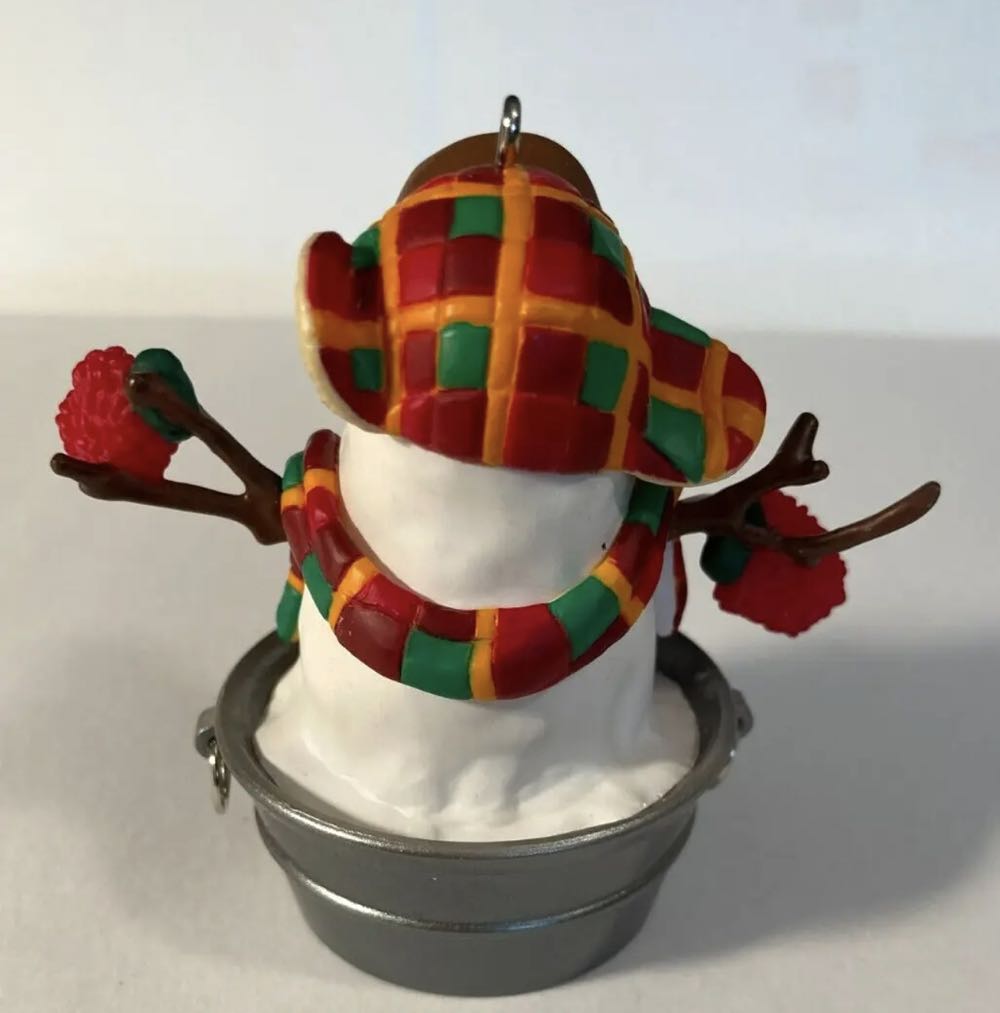 Snowman Playful Snowman - Snowman (Snowman) ornament collectible [Barcode 015012493207] - Main Image 4