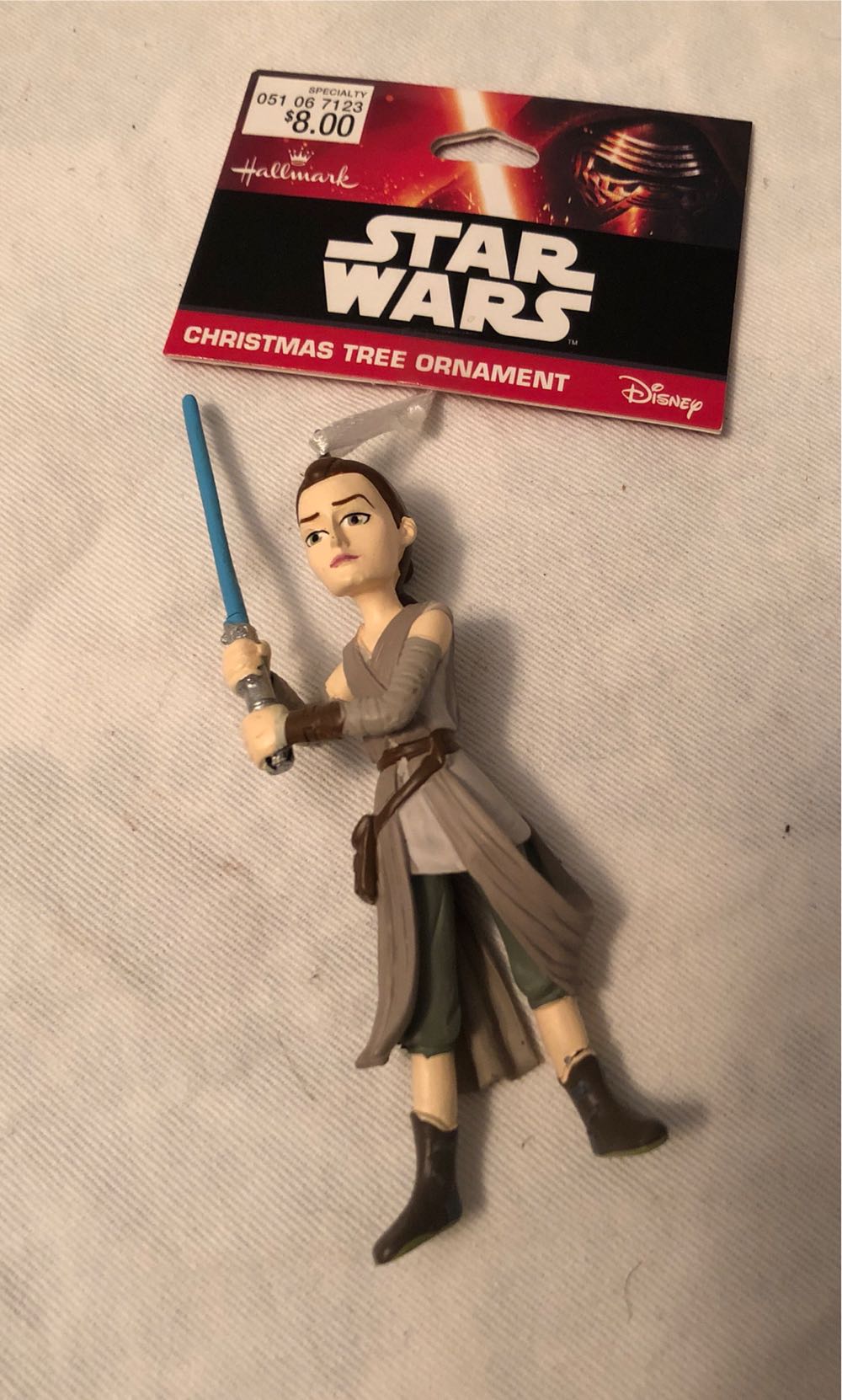 Hallmark Star Wars Episode Vii Rey Hanging Ornament C3  ornament collectible [Barcode 763795182718] - Main Image 2