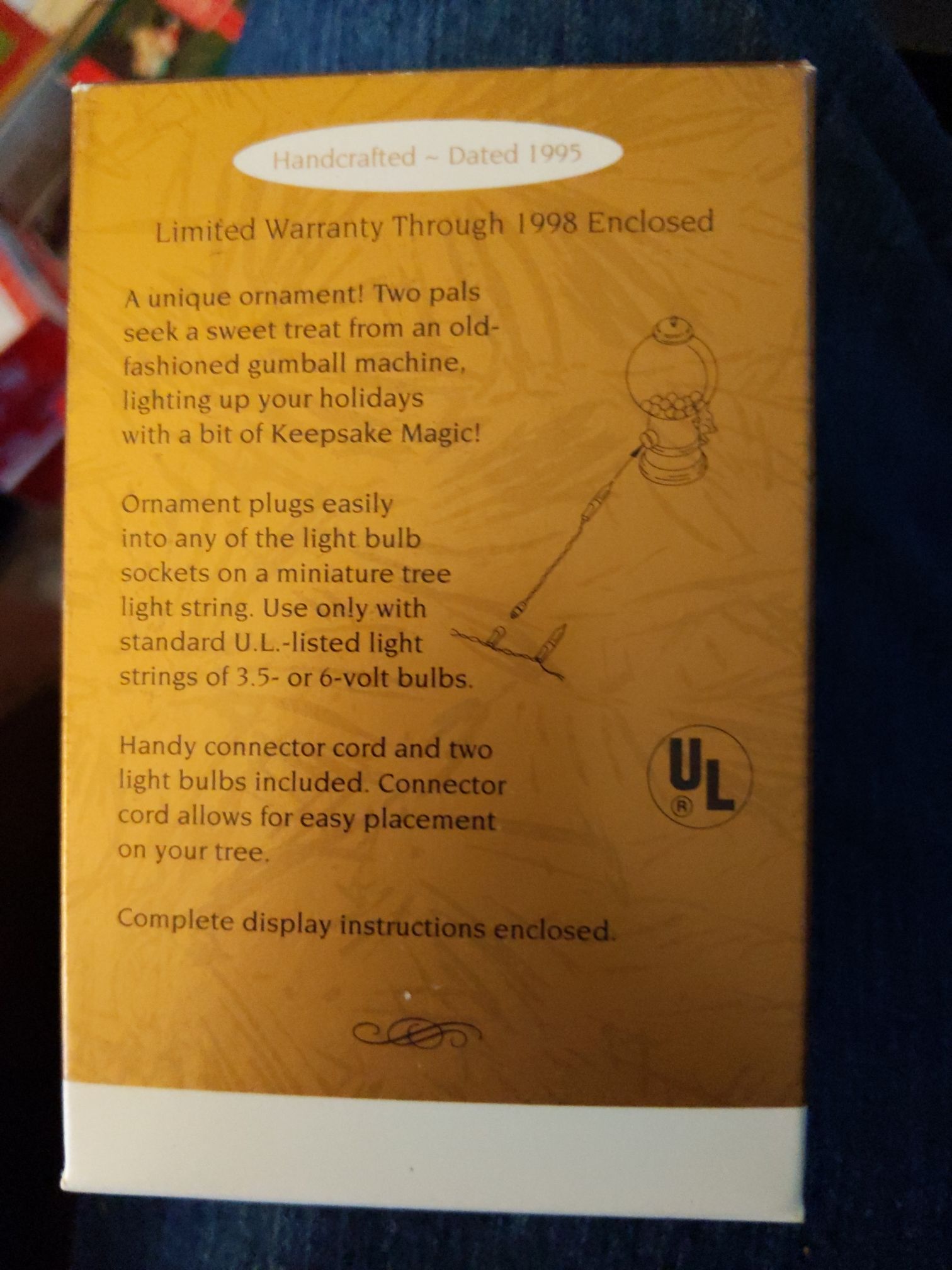 Goody Gumballs! - Magic (Light Feature) ornament collectible [Barcode 015012181609] - Main Image 2