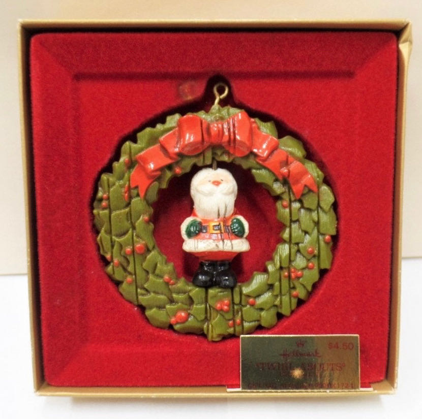 Santa Twirl-About - Tree Trimmer Collection (Twirl-Abouts) ornament collectible - Main Image 2
