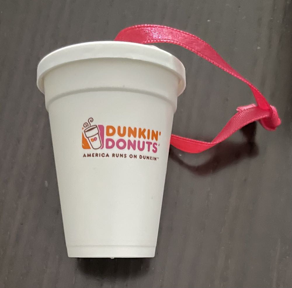 Jim Shore Grinch Holding String Of Ornamenrs 2020