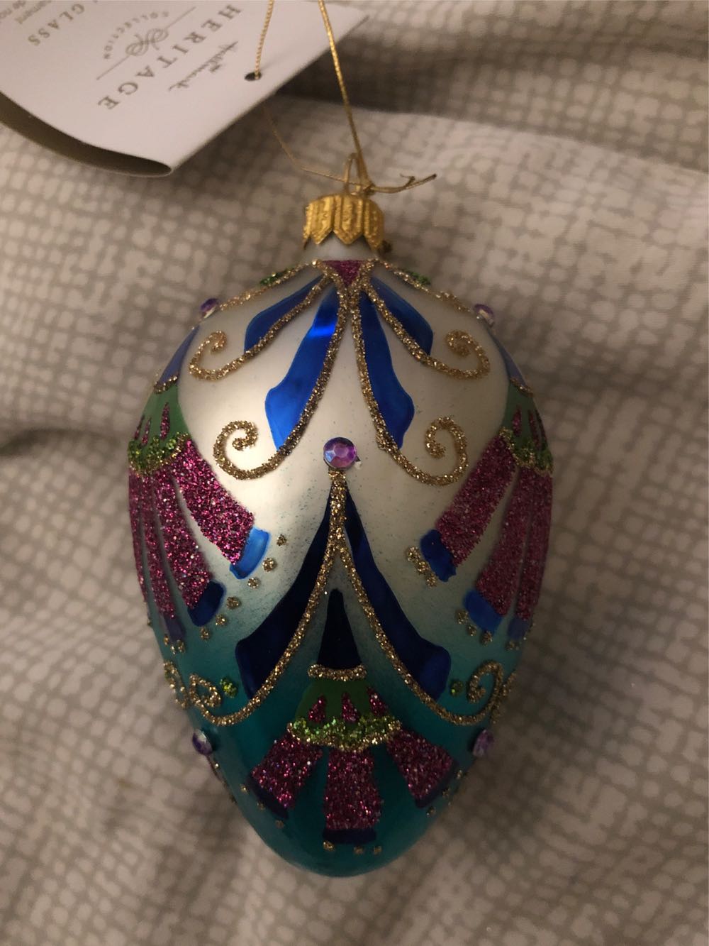 Blown Glass Egg - Heritage Collection (Hallmark Heritage Blown Glass) ornament collectible [Barcode 763795460854] - Main Image 2