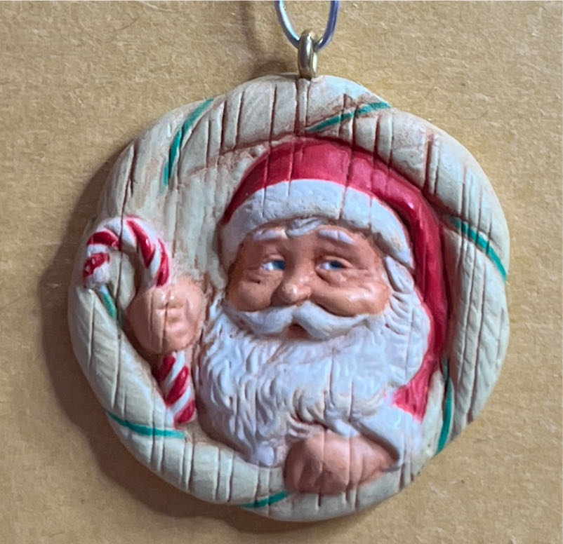 Santa Vision Of Santa - Miniature (Santa) ornament collectible [Barcode 070000027659] - Main Image 3