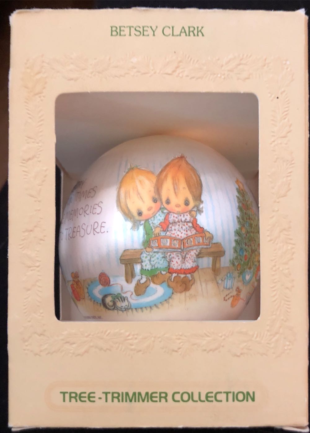 Betsey Clark  ornament collectible - Main Image 2