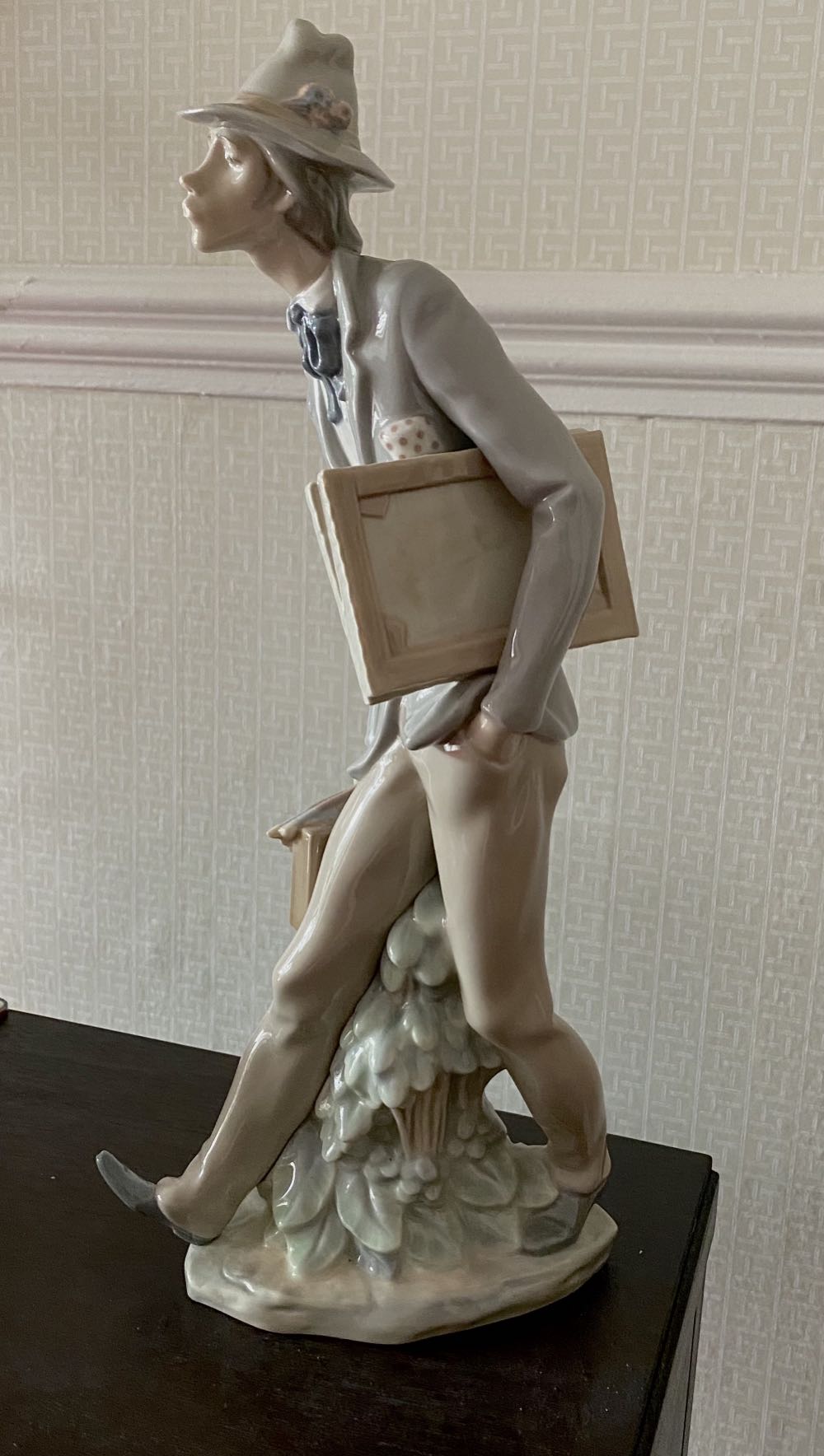 Artist - Professionals (Males) ornament collectible - Main Image 2