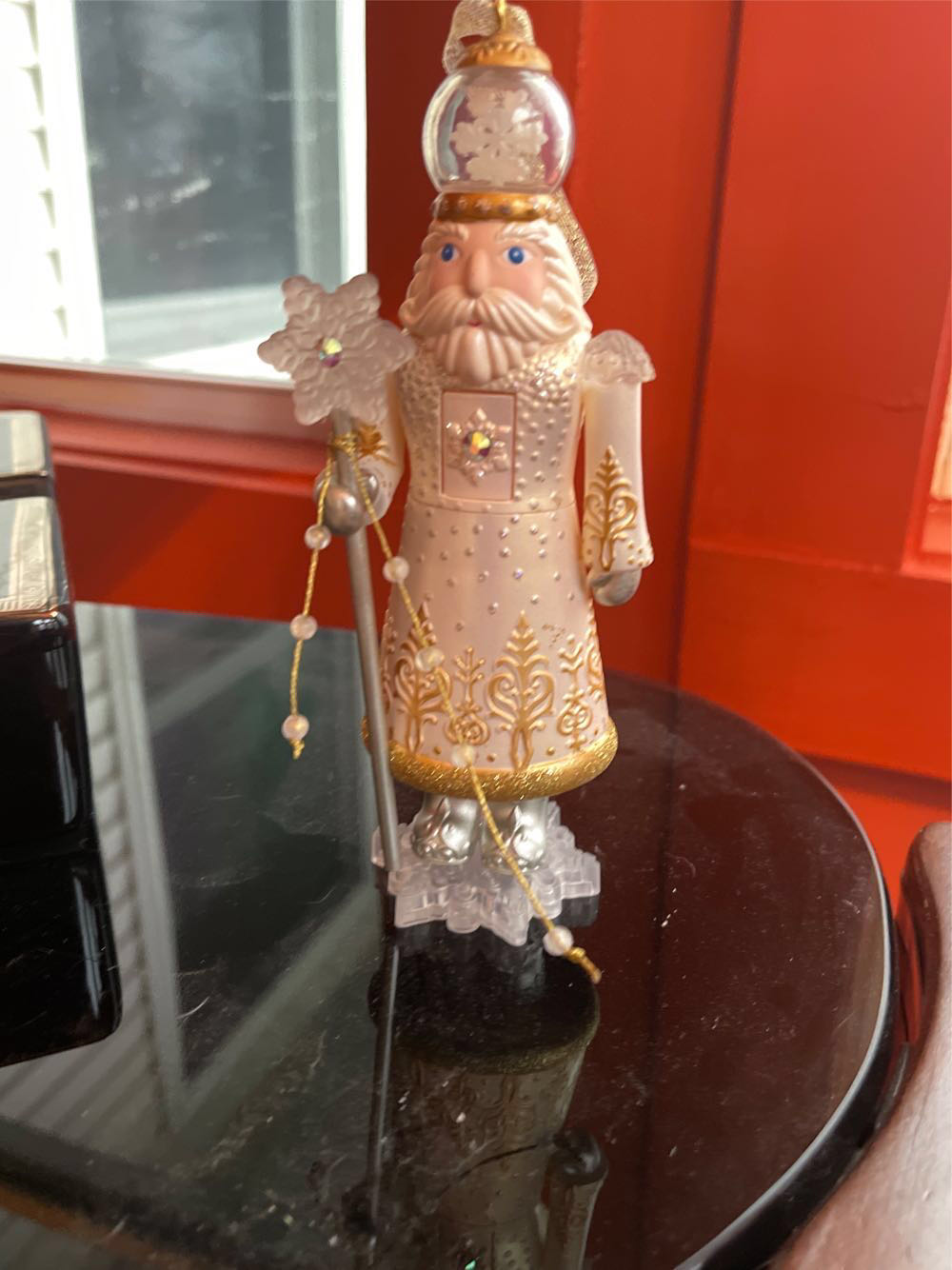 Taking A Dip. - Snoopy And The Beagle Scouts (The Peanuts Gang) ornament collectible [Barcode 763795672400] - Main Image 4