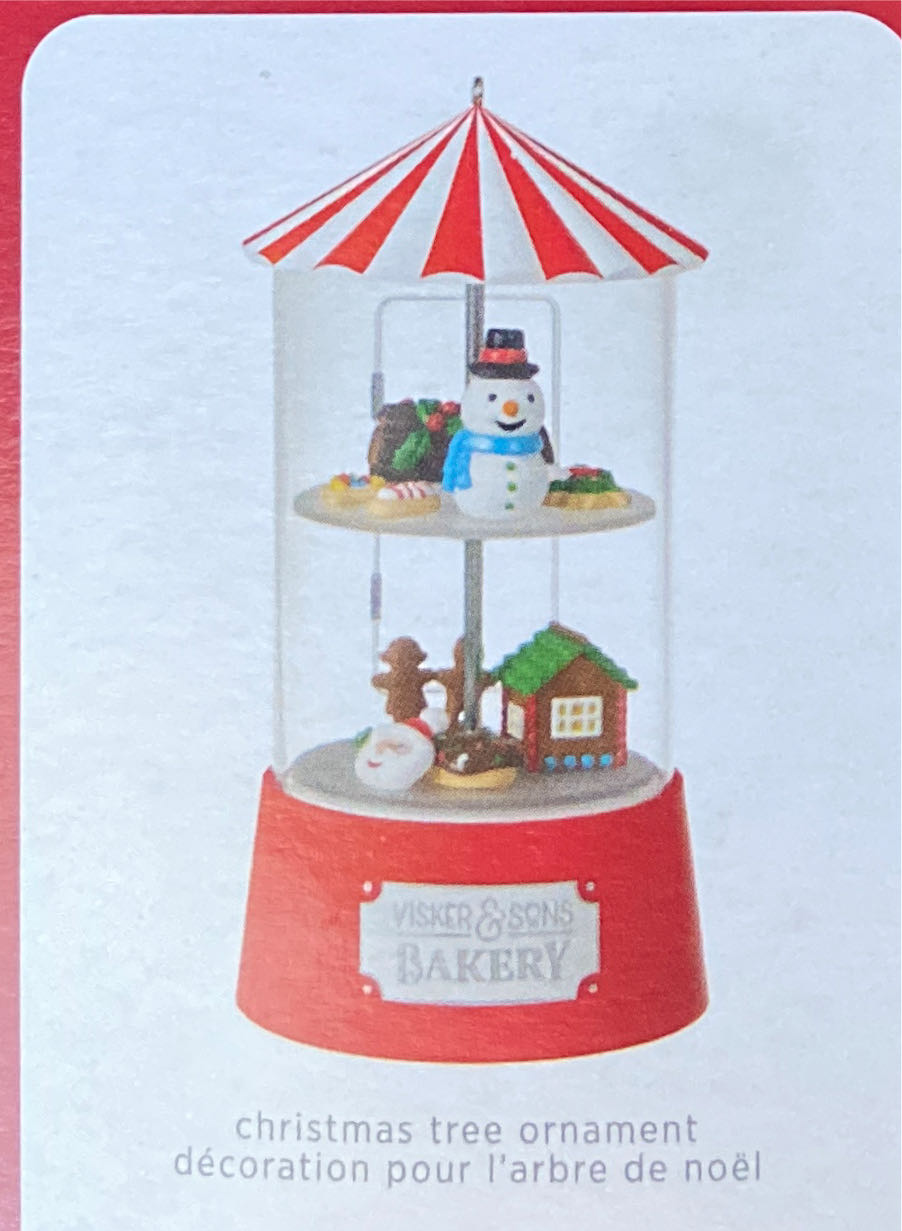 Season’s Treatings Magic (2021) Seasonal Smorgasbord - Season’s Treatings (Smorgasbord) ornament collectible [Barcode 763795594825] - Main Image 2