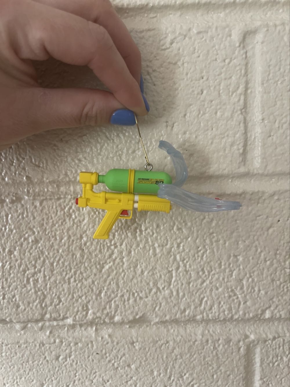 Hasbro Toys: “SUPER SOAKER” 30th Anniversary - Hasbro (Hanging Ornament) ornament collectible [Barcode 763795668892] - Main Image 4