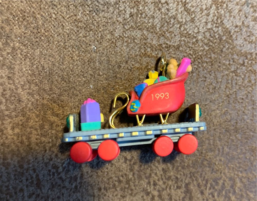 Noel R.R. #5 - Flatbed Car - Noel R. R. Miniature (Miniature Railroad) ornament collectible [Barcode 015012029246] - Main Image 3