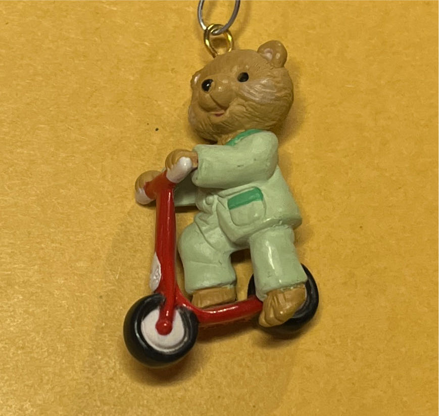 Scooting Along - Artists’ Favorites (Bear, Scooter, Mini) ornament collectible [Barcode 015012118230] - Main Image 3
