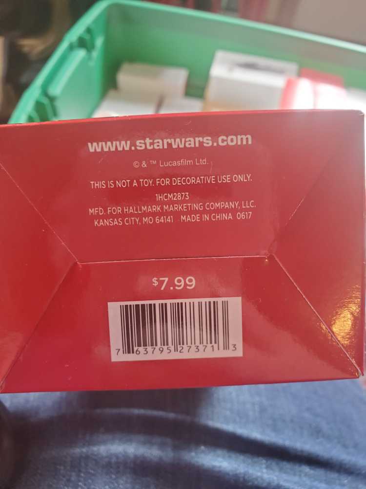 Yoda - Star Wars: The Empire Strikes Back (Star Wars) ornament collectible [Barcode 763795273713] - Main Image 2