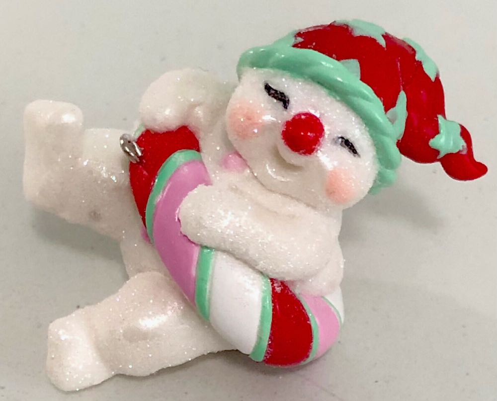 Snow Sweetie (VIP Gift) - VIP Gift (Snowman) ornament collectible - Main Image 3