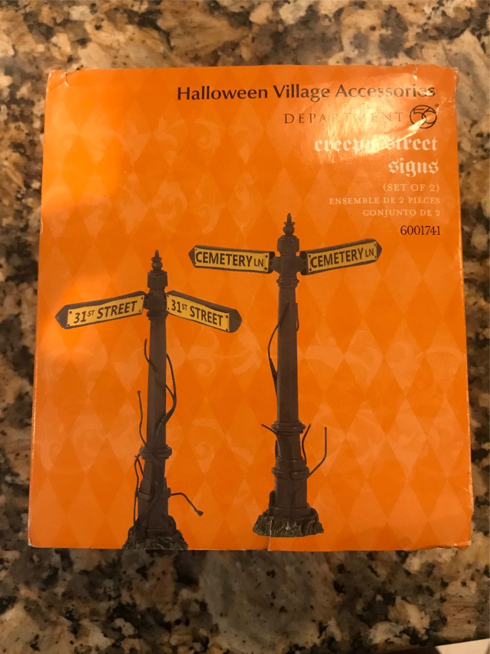 Creepy Street Signs - Halloween ornament collectible [Barcode 045544963787] - Main Image 2