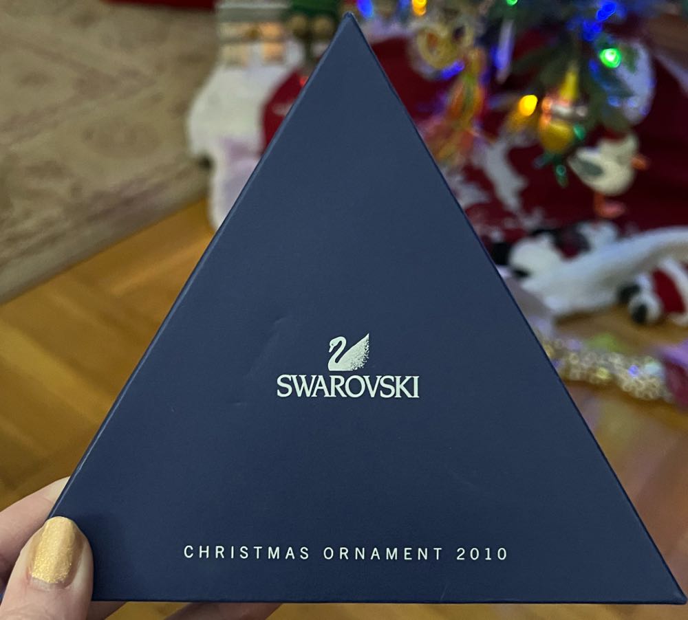 Swarovski Annual Dated Ornament 2010  ornament collectible [Barcode 9007810413014] - Main Image 2