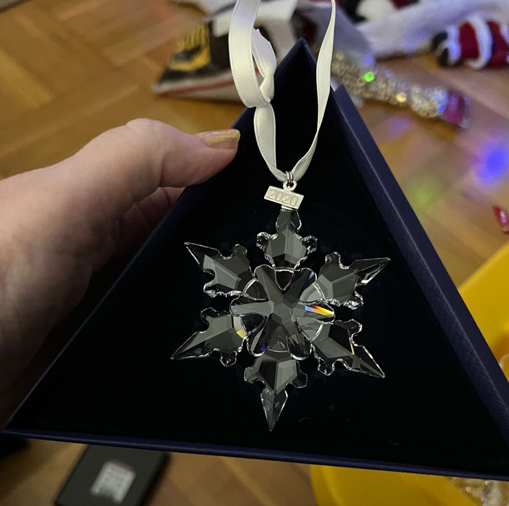Swarovski Annual Dated Ornament 2020  ornament collectible [Barcode 9009655110417] - Main Image 2
