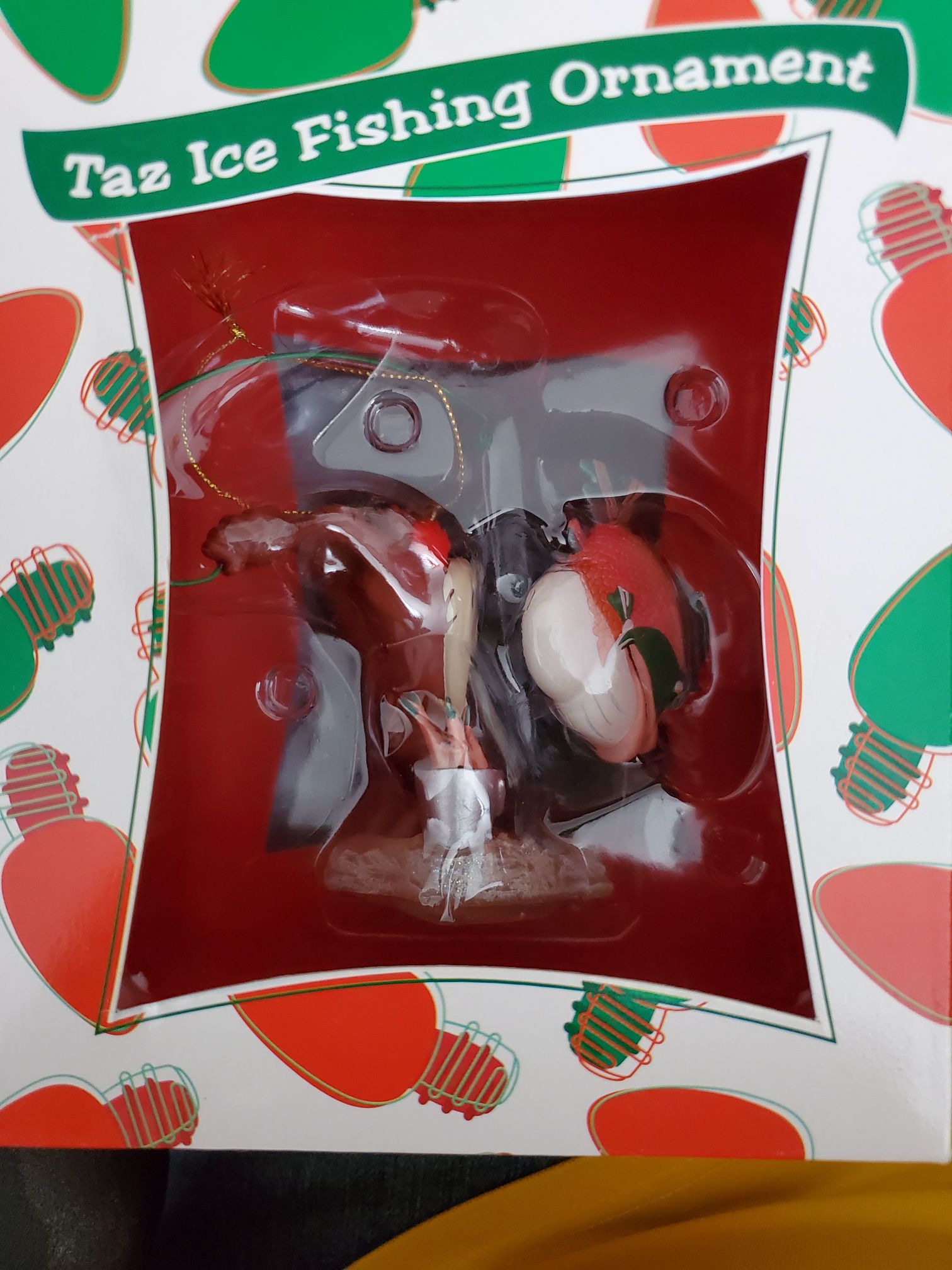 Taz Ice Fishing Ornament - Tasmanian Devil (Looney Tunes) ornament collectible [Barcode 447010148009] - Main Image 2