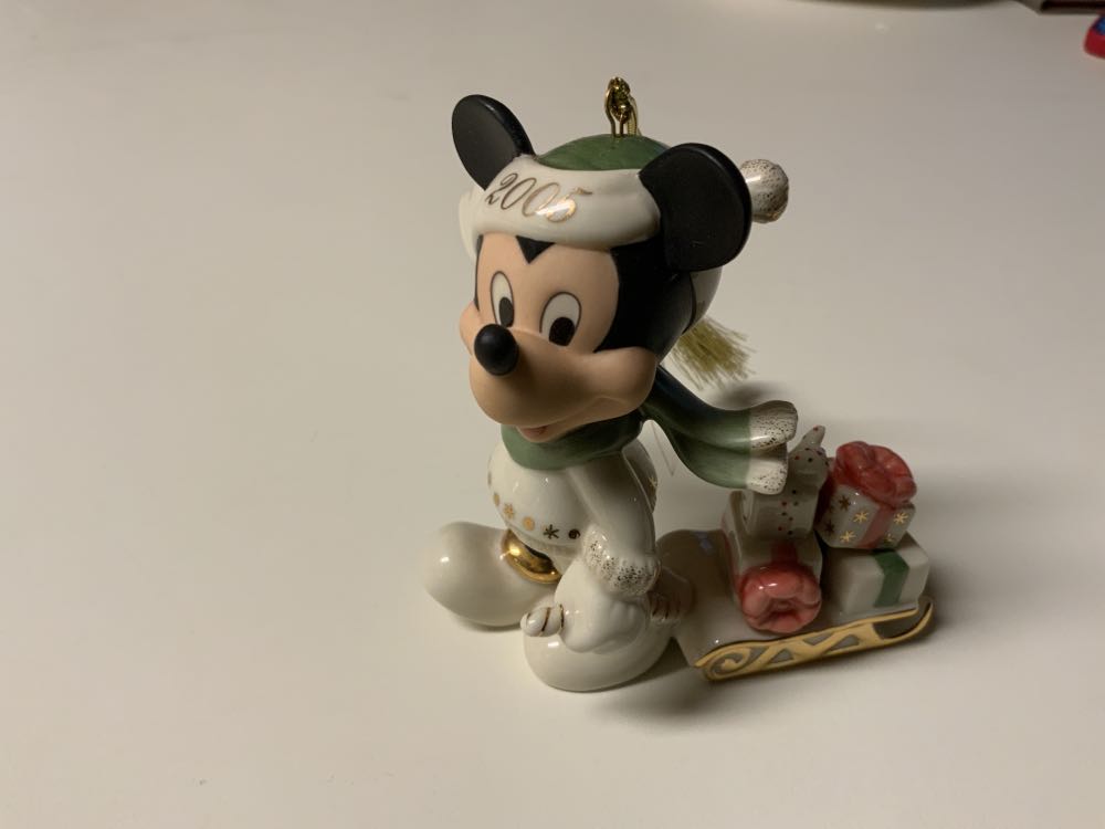 Lenox Mickey 2005  ornament collectible - Main Image 1