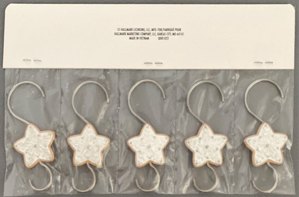 Cookie Ornament Hook - Dream Box (KOC Dream Box) ornament collectible - Main Image 2