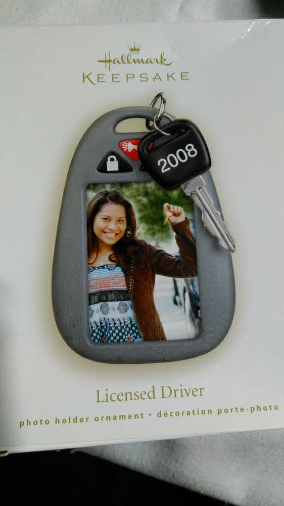 Miracle On 34th Street Fully Poseable Figures: Kris Kringle & The Little Girl