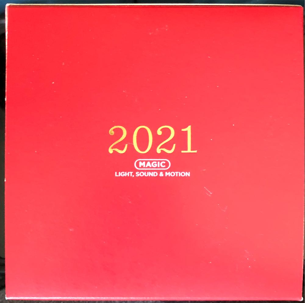 Playful Penguins Magic - Unofficial Penguin Series (Penguins) ornament collectible [Barcode 763795710010] - Main Image 3