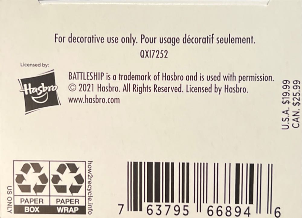 Battleship - Family Game Night (Toys and Games) ornament collectible [Barcode 763795668946] - Main Image 4