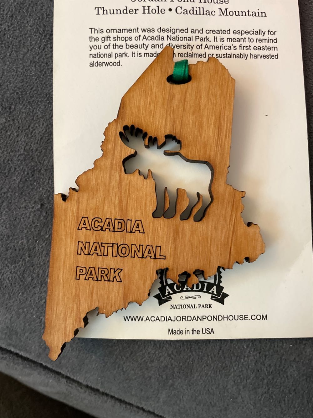 Feeding Deer Lighted, Animated 34629