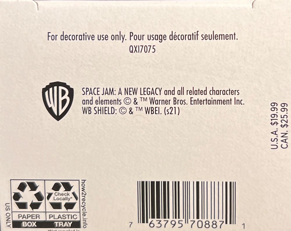 Lebron James And Bugs Bunny - Space Jam: A New Legacy (Movies) ornament collectible [Barcode 763795708871] - Main Image 4