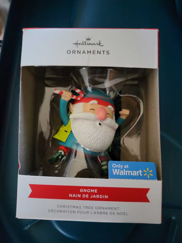 Gnome Nain De Jardin - Walmart - Hallmark ornament collectible [Barcode 763795739745] - Main Image 2