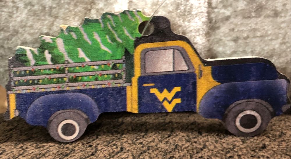 Guess Whoo Loves Grandpa Hallmark Keepsake Ornament