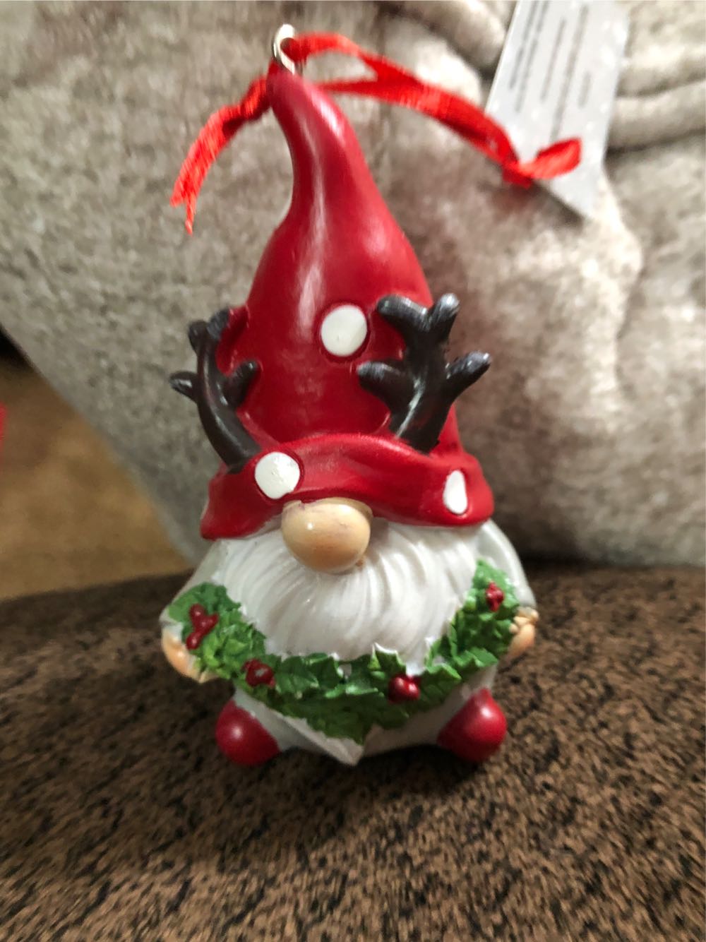 White Pine National Park Visitor Centre - 85324