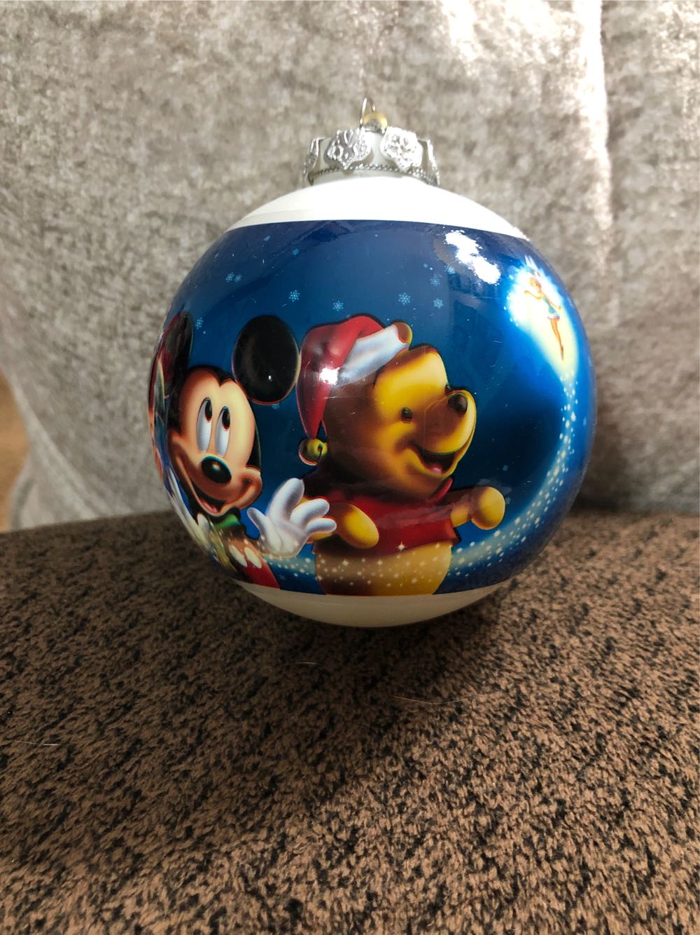 Disney Store 2004  ornament collectible - Main Image 3