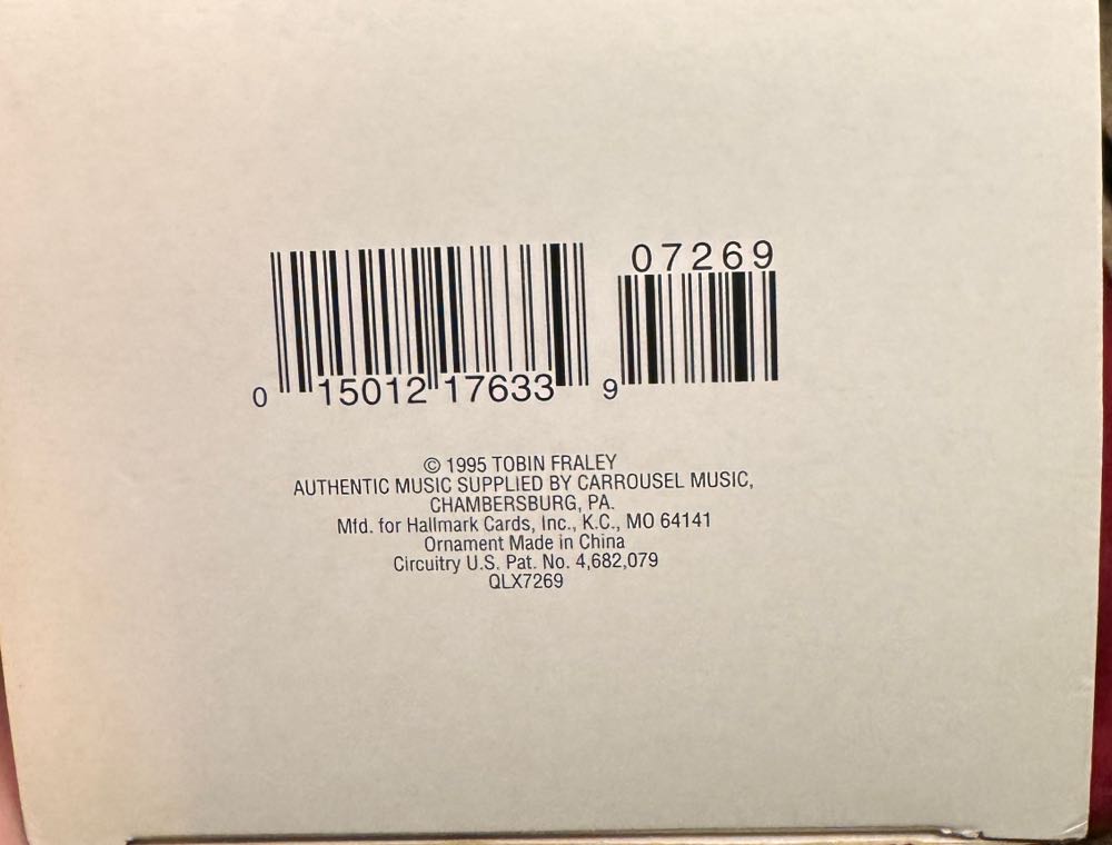 Tobin Fraley Holiday Carousel  - Magic, Light & Music Ornament - Magic Collector’s Series (Carousel Horse) ornament collectible [Barcode 015012176339] - Main Image 3