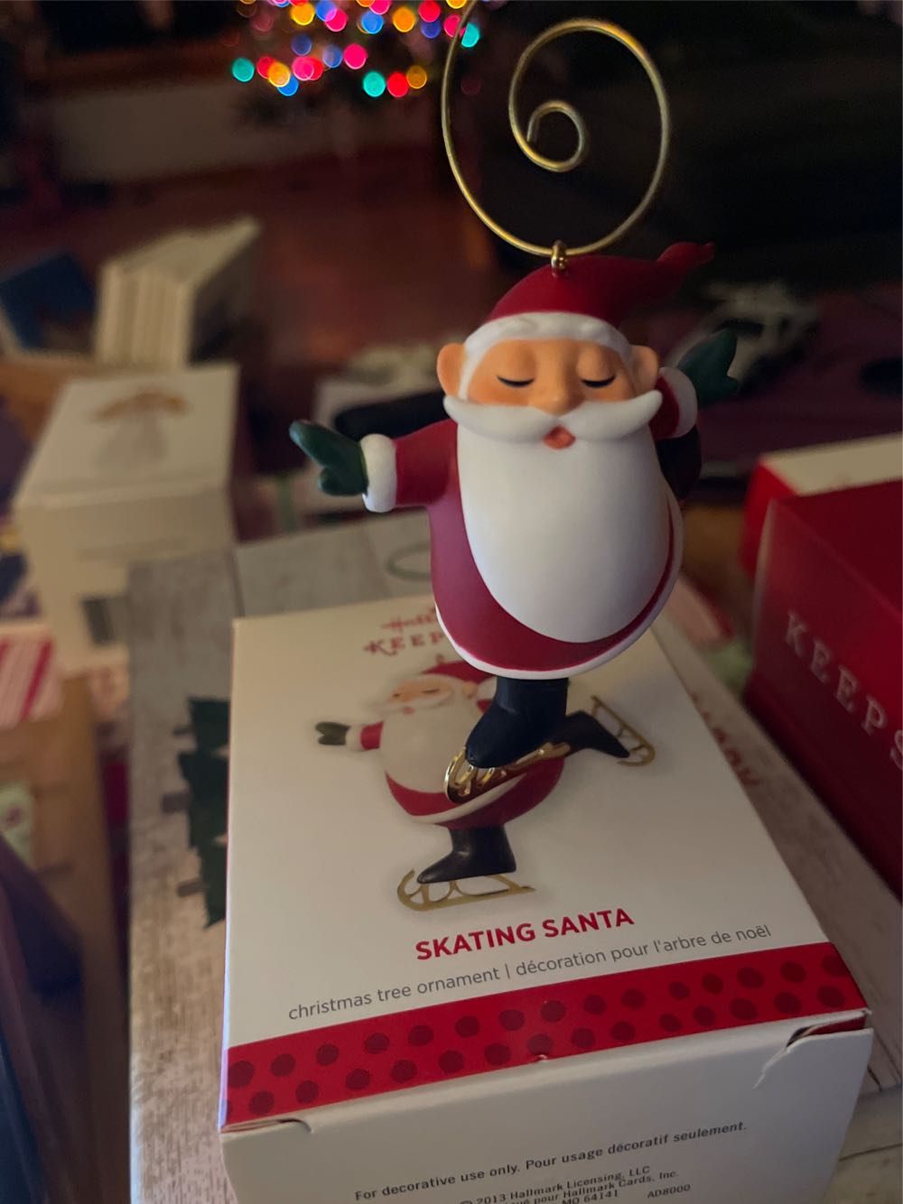 Skating Santa  - Limited Edition (Santa) ornament collectible - Main Image 4