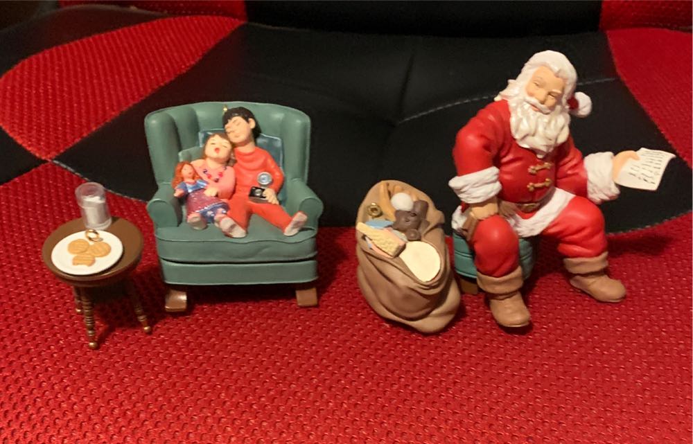 Santas Big Night 2002 Membership Ornaments - Santas Big Night Journal (Hallmark Club Exclusive) ornament collectible - Main Image 3