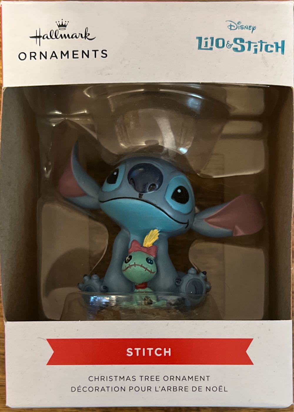 04734 Christmas World Booth