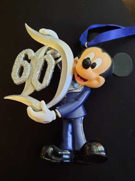 Disneyland Mickey Diamond  ornament collectible - Main Image 1