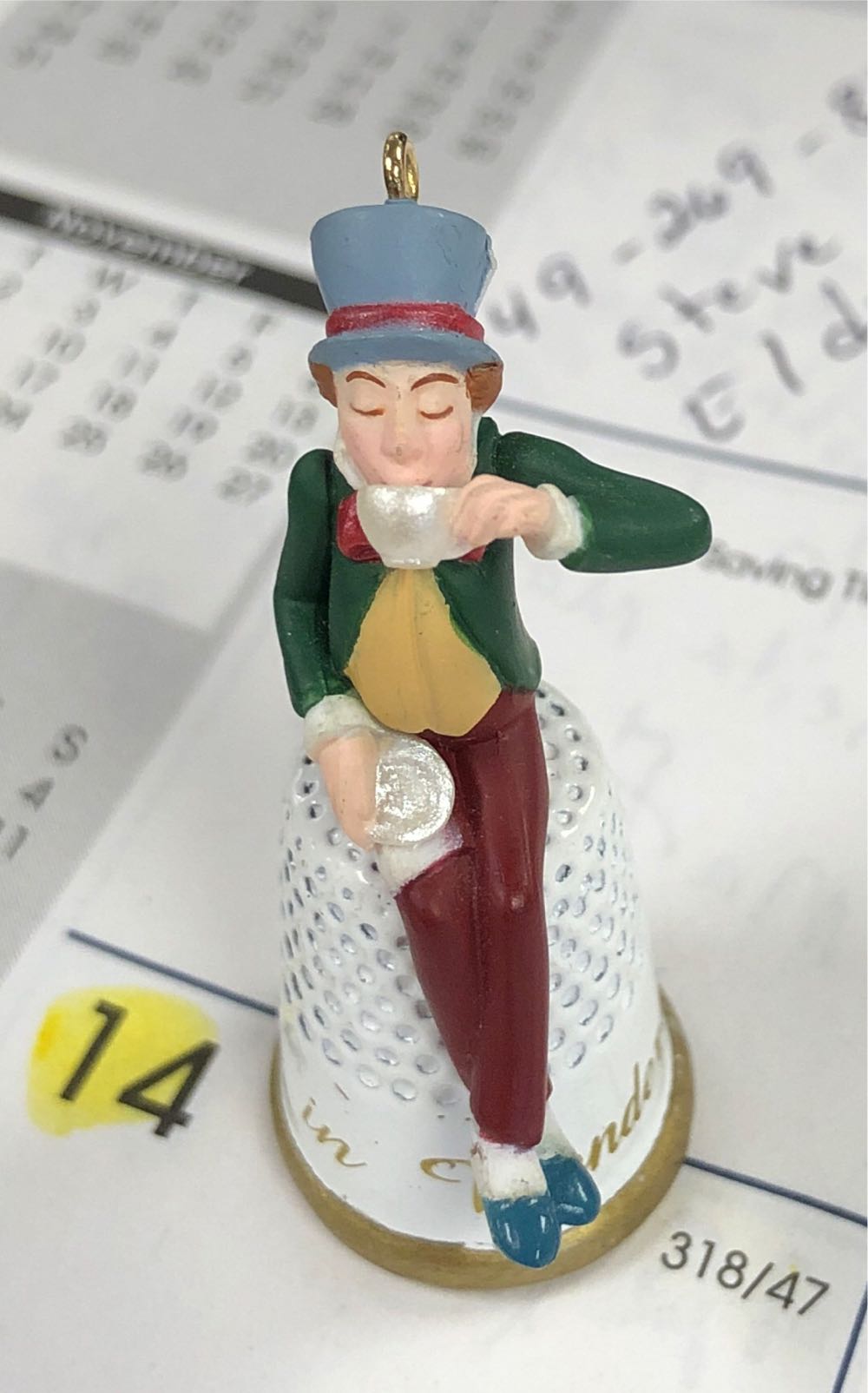 Mad Hatter  ornament collectible - Main Image 3